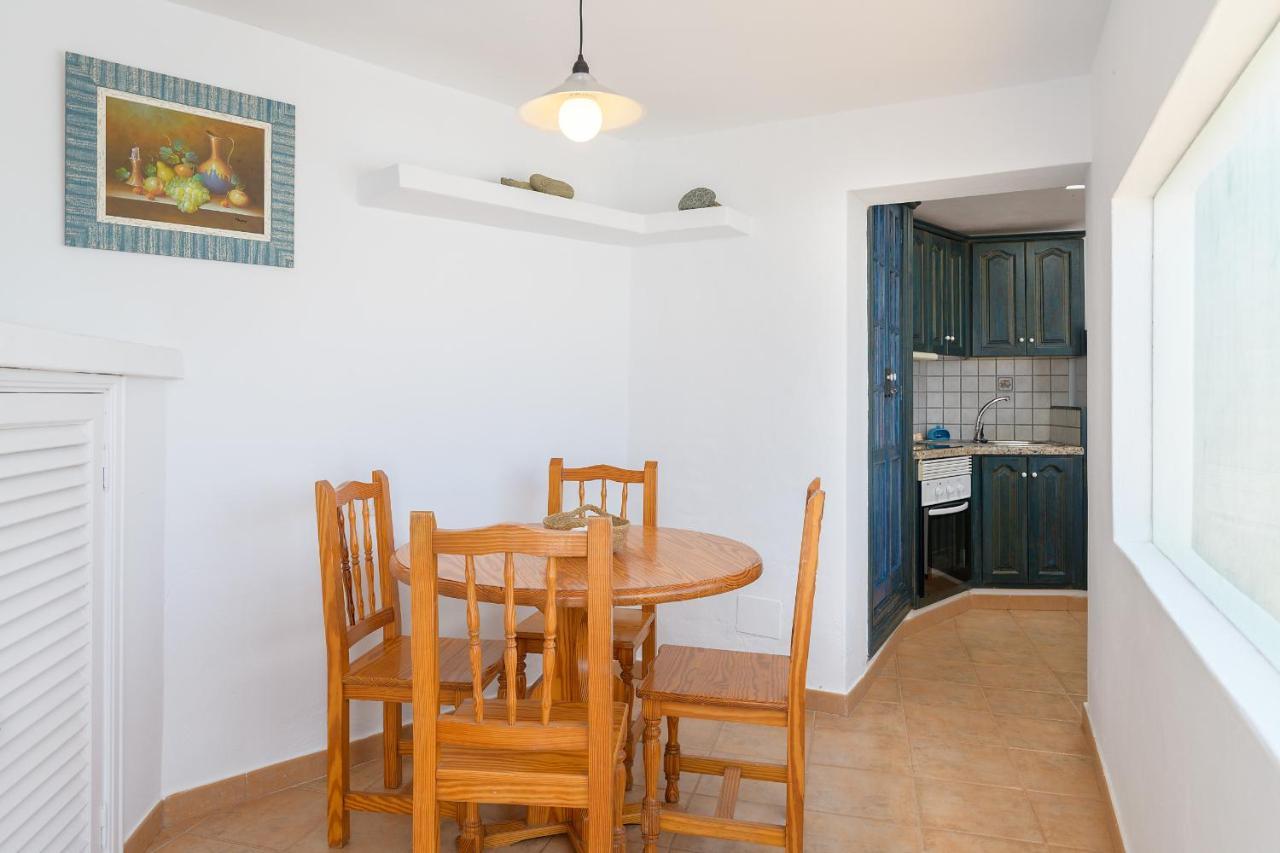 Famara Caracolillos, El Apartamento Εξωτερικό φωτογραφία
